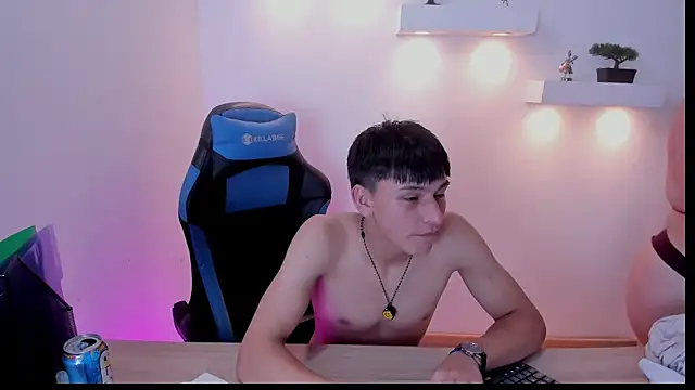 แชท XXX สดของ Alexander_Ammy