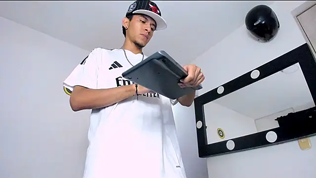 Samuel_Suarez webkamerás műsora