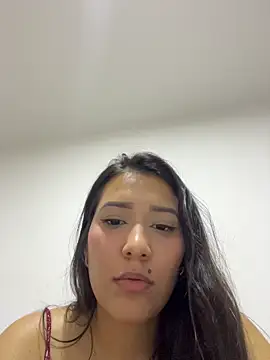 Онлайн чат XXX IsabellaJoness_