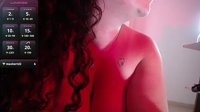 almarousse's Live XXX Chat