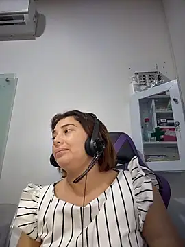 Sexy-CallCentern Live XXX chat