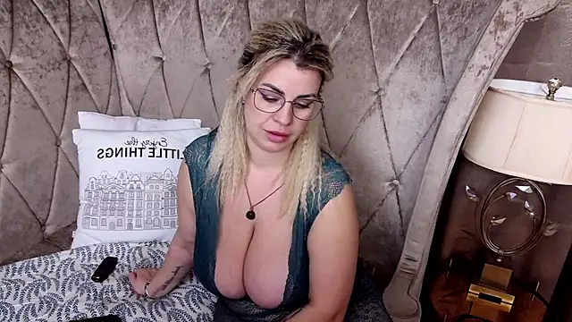 BustyGizelle – Live XXX-chat