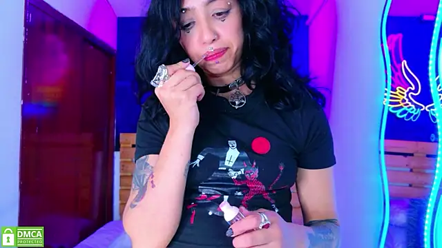 REDHOTTER_ Live XXX Chat