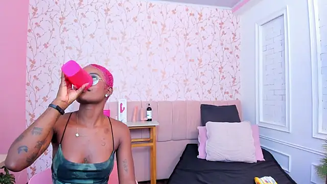 amber-hill Chat XXX in diretta