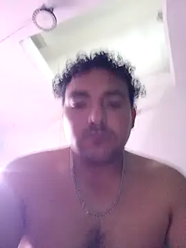 chinoxxx Show in webcam