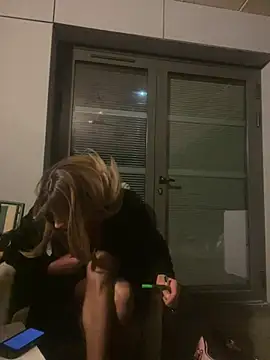 samia42 网络视讯表演