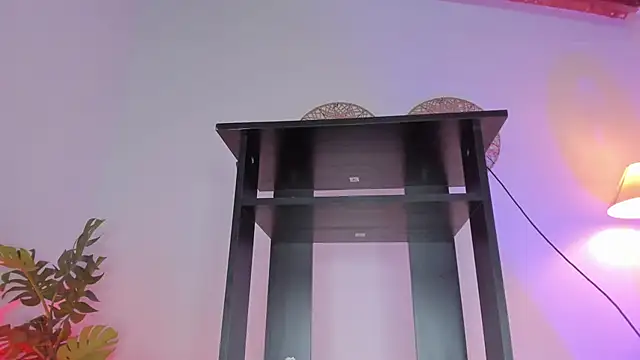 hot_booty_ Chat XXX in diretta