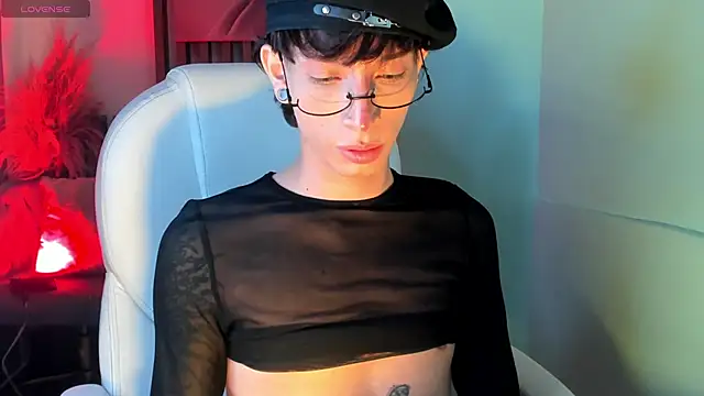 AndyWiilliams Adlı Modelin Canlı XXX Sohbeti