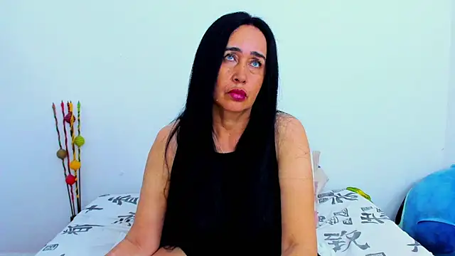 Živý XXX chat HorniestMilf