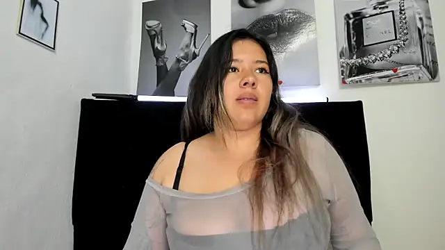 Živý XXX chat LinaBrowm