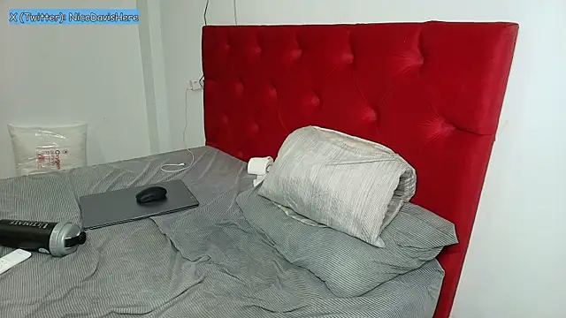 NicoDavisOfficial 웹캠 쇼