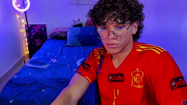 Tom_Blues: онлайн-секс-чат