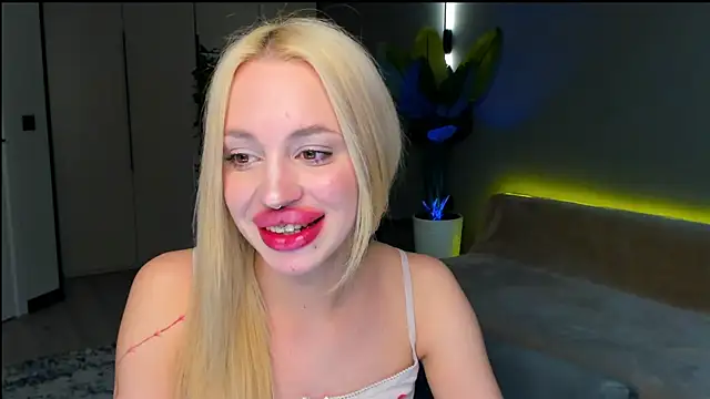 Luna_Beverly Chat XXX live