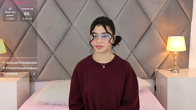 دردشة OliviaDiaz الجنسية المباشرة