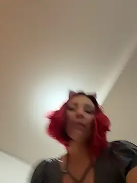 Amelie-RedHoney Live XXX-Chat