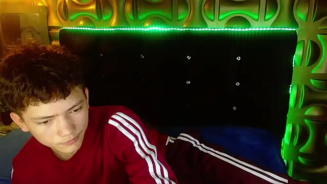 Chat +18 de cruz_dante ao vivo