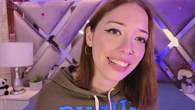 HarperrWest 即時 XXX 聊天