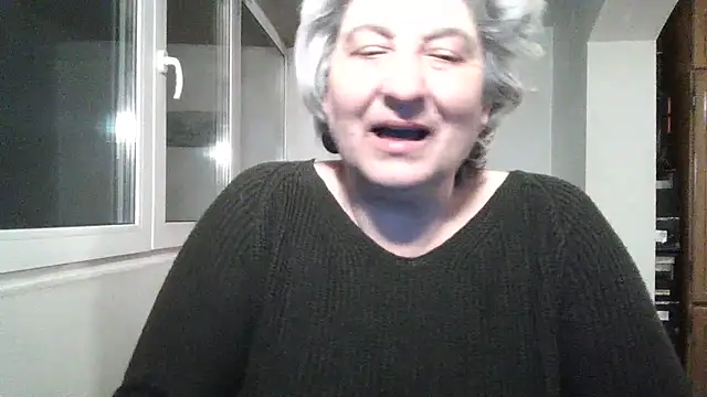 Chat XXX en directo de ExquisiteMature