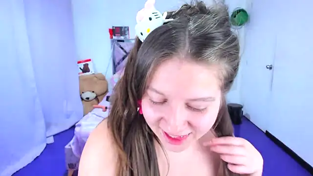 XXX chat uživo modela Luna_Analya