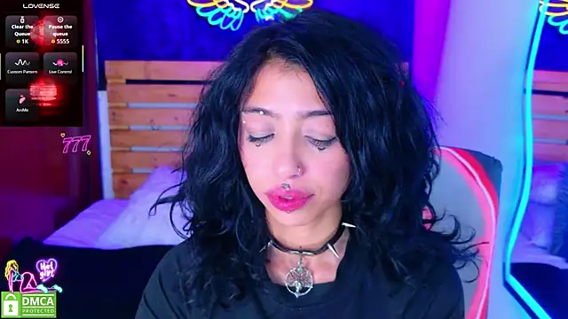 Živý XXX chat REDHOTTER_