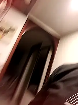 maynor_1998's Webcam Show