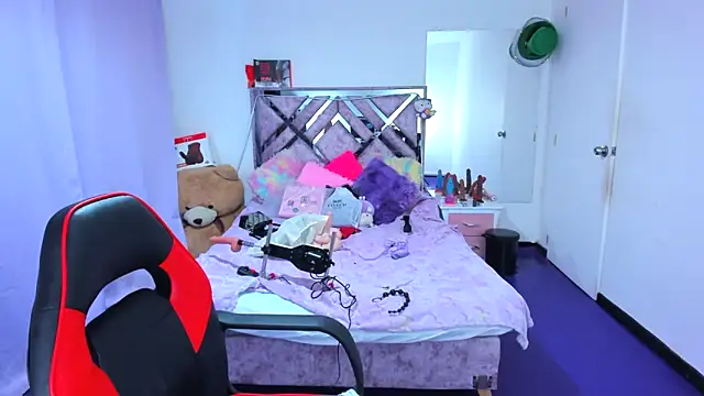 Luna_Analya – Live XXX-chat