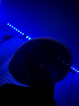 Pokazy przed kamerką – hormoneactivated