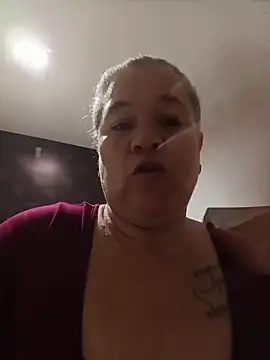 Živý XXX chat CheekySnowQueen_69