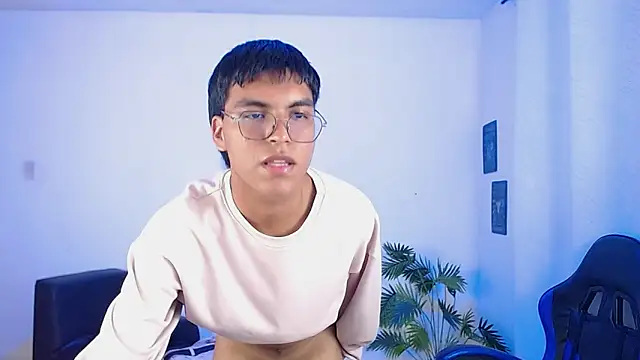 Chat XXX en directo de Maecum18