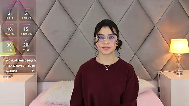 OliviaDiaz élő XXX-chatje