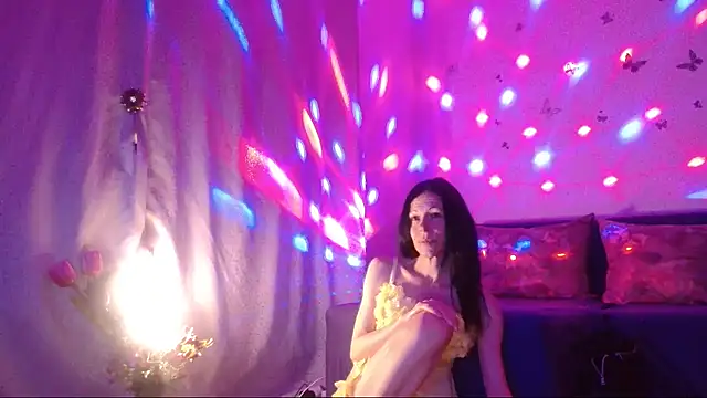 ElysaSun's Live XXX Chat