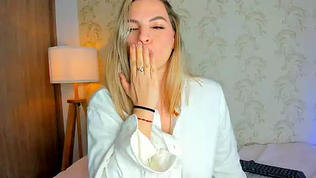 Chat XXX ao vivo de mahia_montenegro