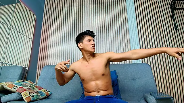 Atlas_desire's Live XXX Chat