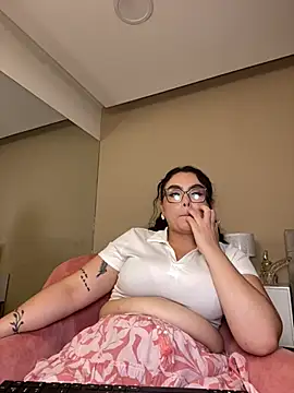 Chat +18 de AlmaraRouge ao vivo