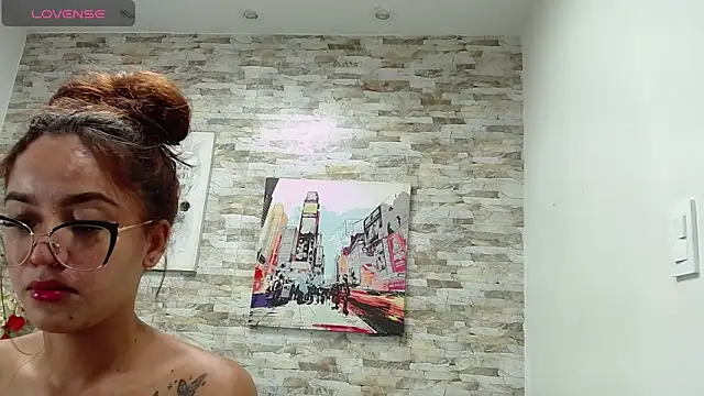 Chat XXX Live liliiangomez_