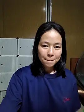 Cat-meow's Live XXX Chat