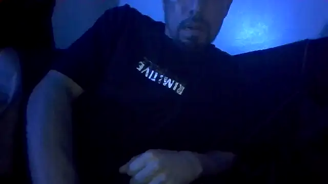 Czat XXX na żywo – nakedtony81