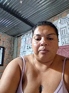 Juli_Powl 现场XXX聊天