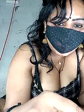 Czat XXX na żywo – Delhi_Patola