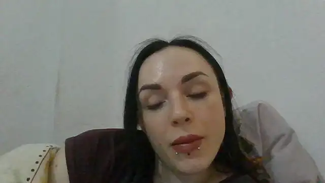 Trinsy_Love's Live XXX Chat