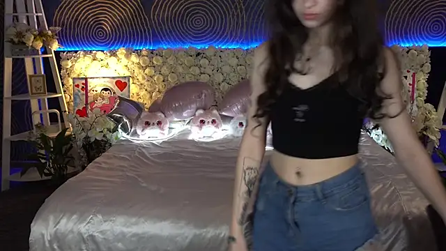 BabyFlowerr: απευθείας συνομιλία ΧΧΧ