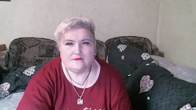 Lana555 Adlı Modelin Canlı XXX Sohbeti