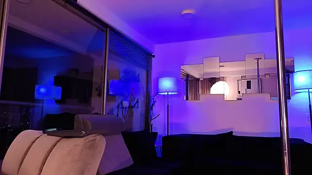 Sembang XXX Secara Langsung mandi4pole_