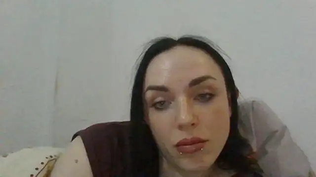 دردشة Trinsy_Love الجنسية المباشرة