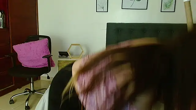 dany_bannanyn Live XXX chat