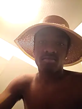 hormoneactivated élő XXX-chatje