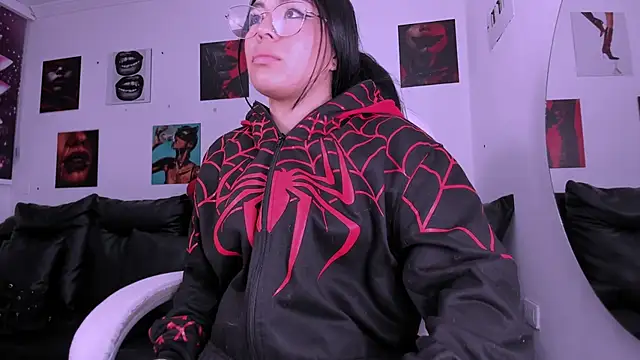 Czat XXX na żywo – valkyria_12