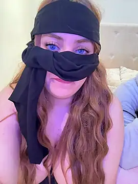 Divas_Arab_girls Adlı Modelin Canlı XXX Sohbeti