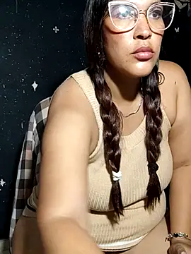 دردشة Ivy_horse_ الجنسية المباشرة