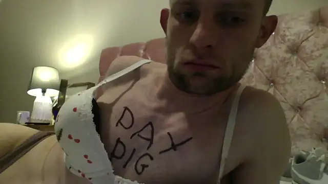 Mrslingerien Webbikameraesitys